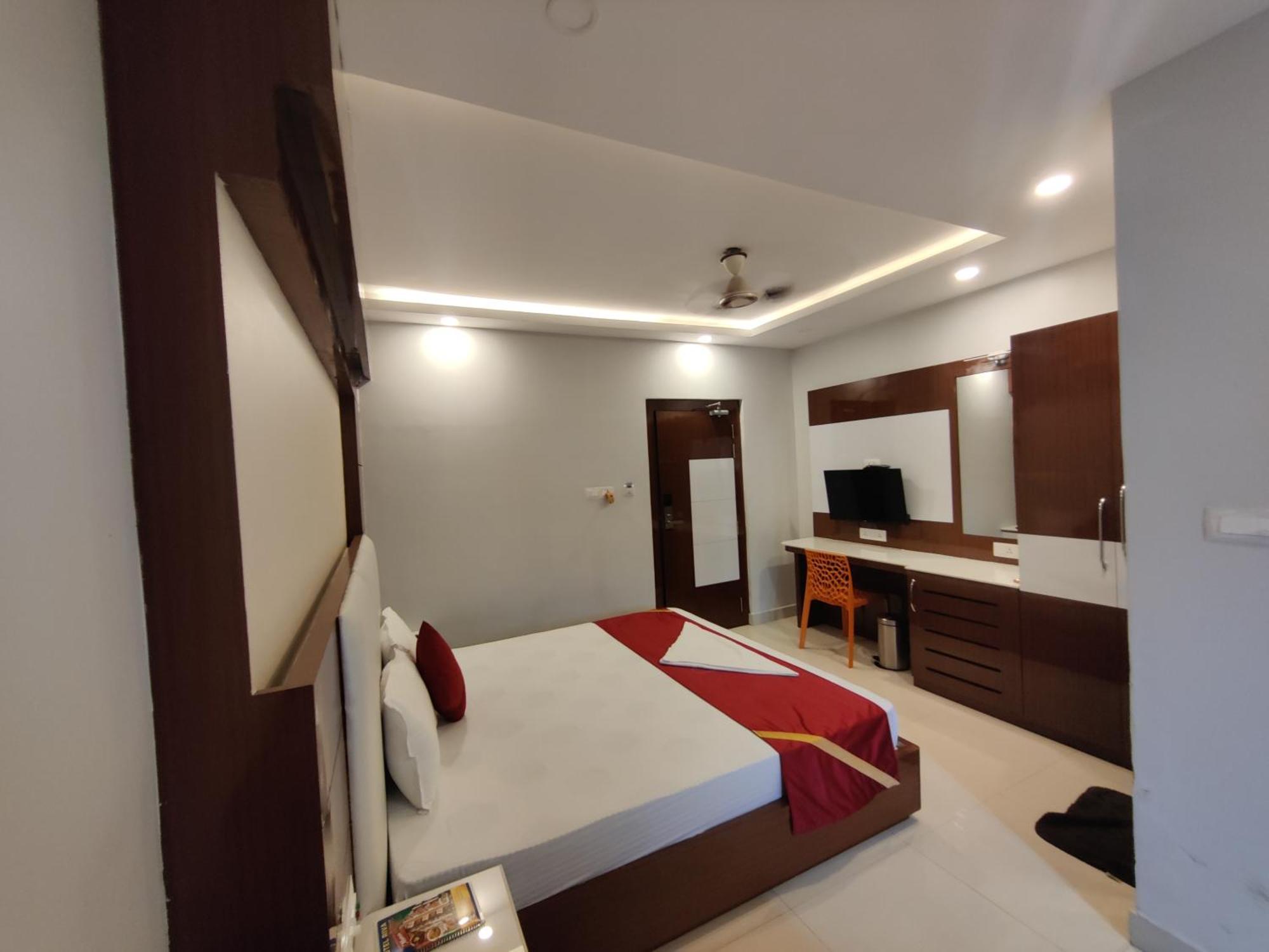 ホテル Riva New Digha エクステリア 写真
